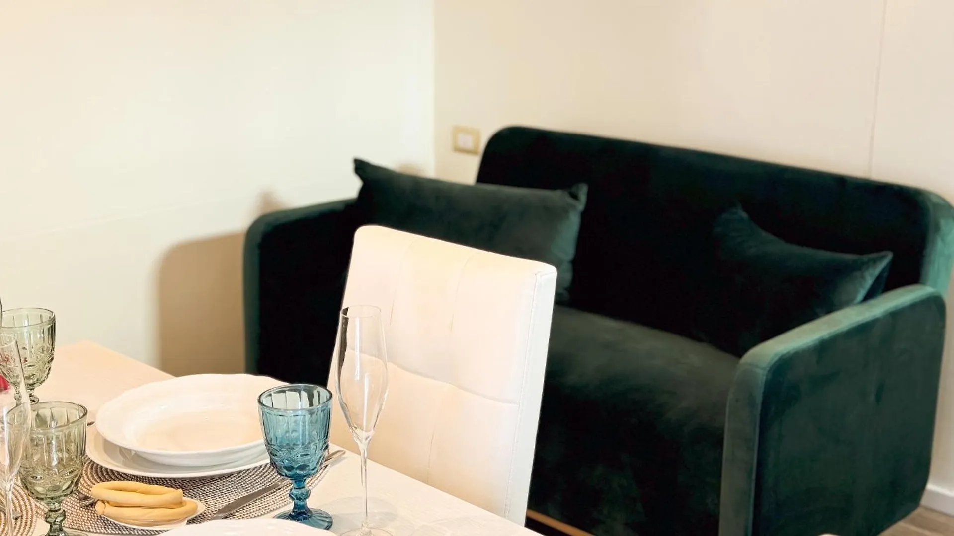 Graceful Venice Barnaba Suite Apartment
